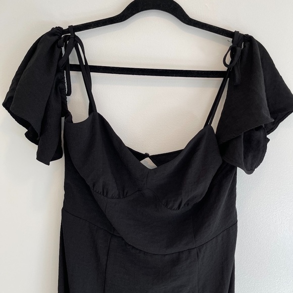 UO black cold off the shoulder midi dress - Picture 11 of 14